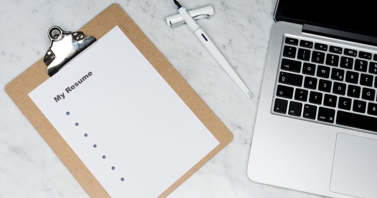 Resume Formats: Chronological vs Functional vs Combination